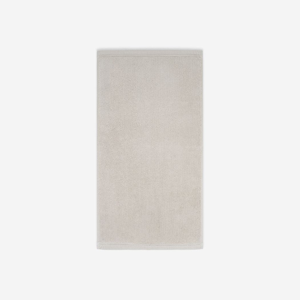 BASIC Bath Towel - 600 GSM