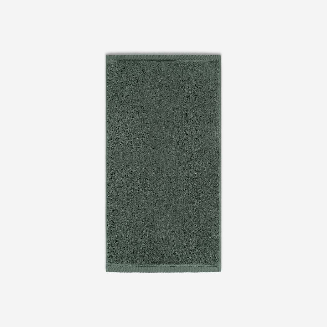 BASIC Bath Towel - 600 GSM