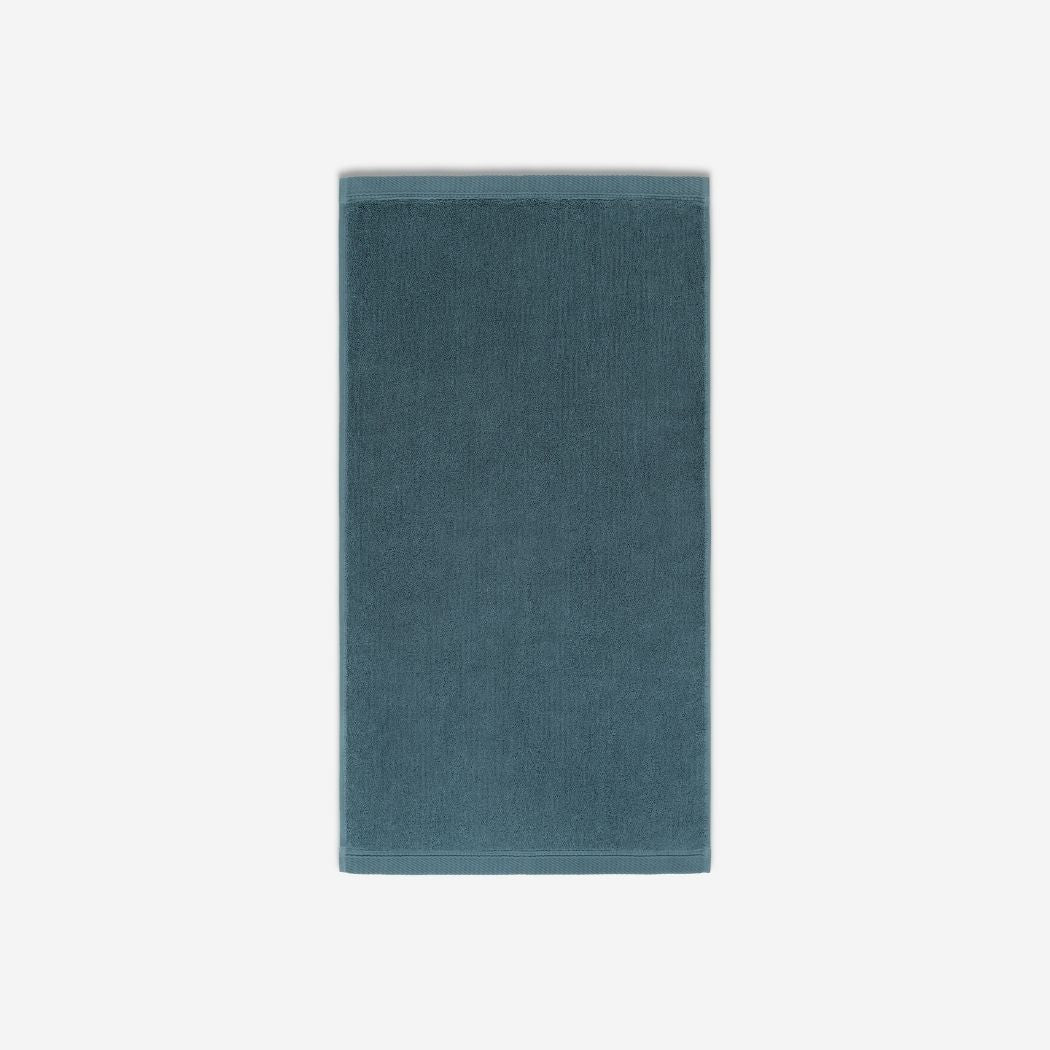 BASIC Bath Towel - 600 GSM
